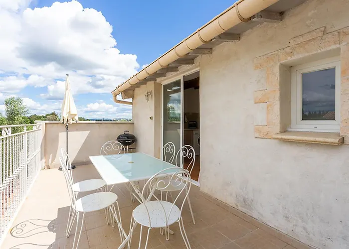 Cote Oliviers 6P - Appt Avec Piscine Partagee
