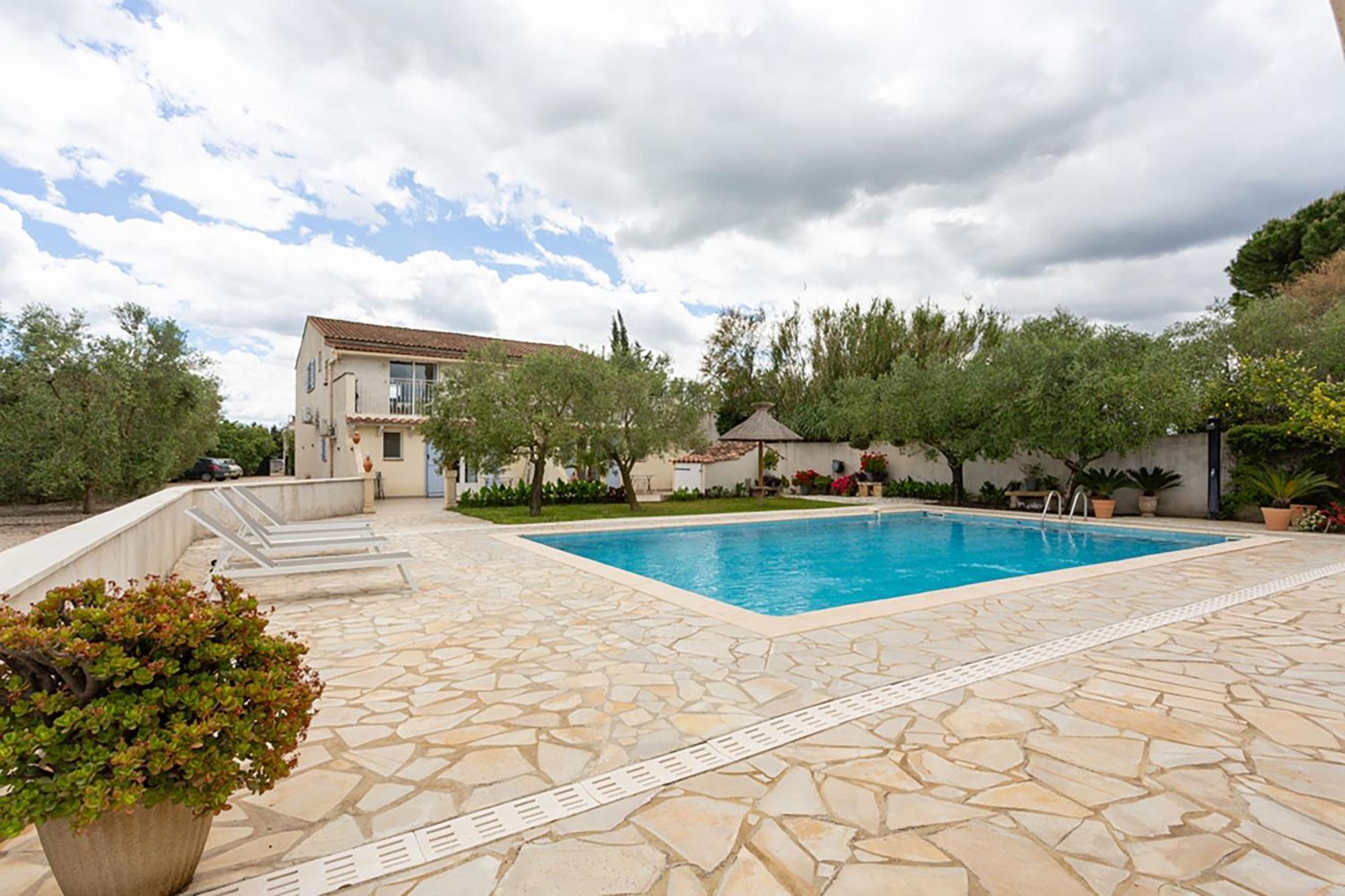 Cote Oliviers 6p - Appt Avec Piscine Partagee